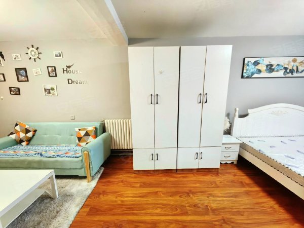 中介温州市黄龙第一小学 温州医科大学附属康宁医院 可短租实图