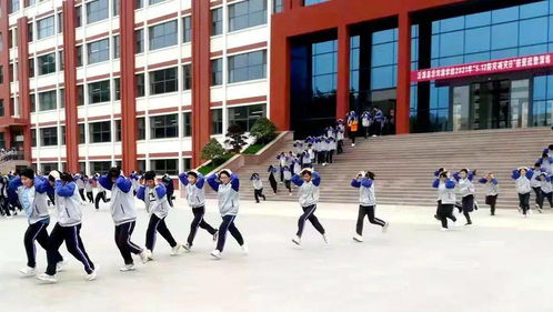 强化安全教育 筑牢校园防线 温州市黄龙第一小学